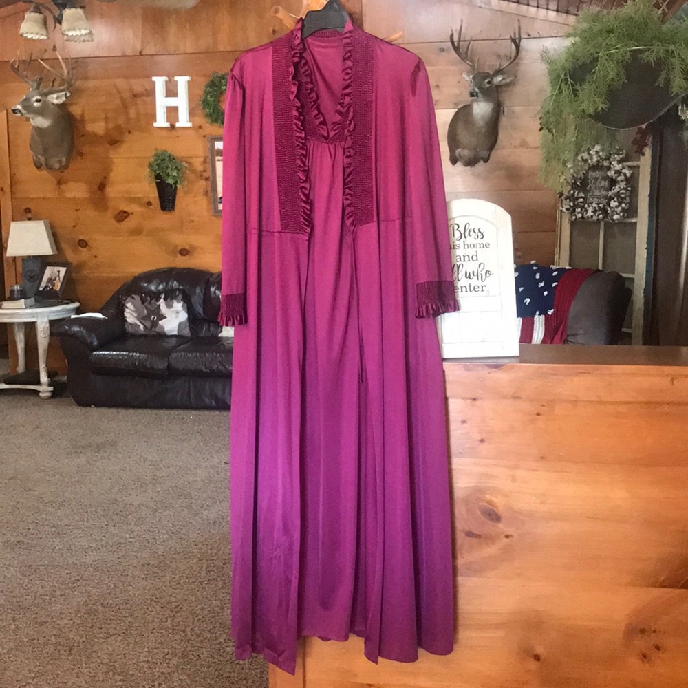 Sheer gown & robe